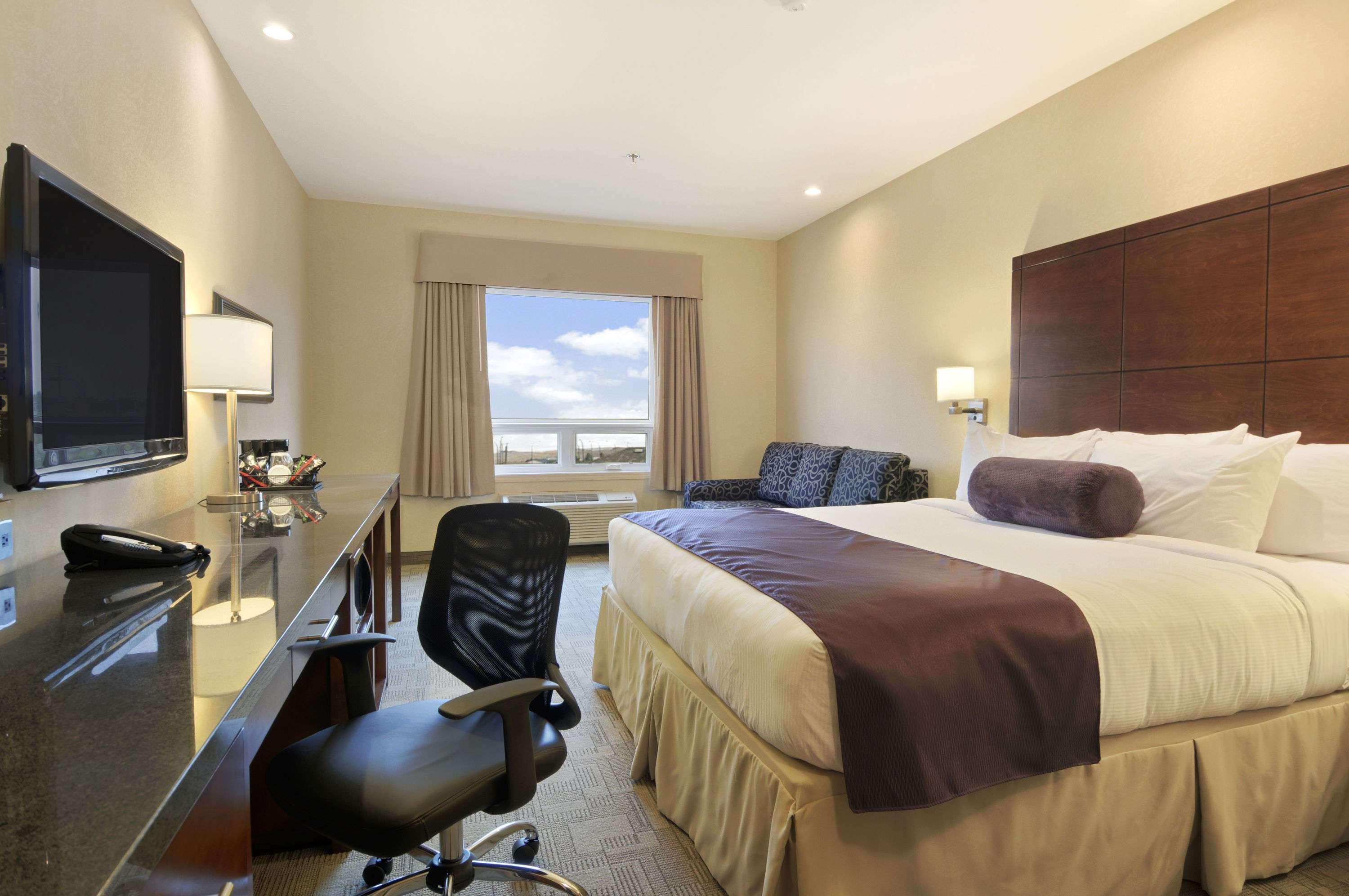 Days Inn By Wyndham Regina Airport West Værelse billede