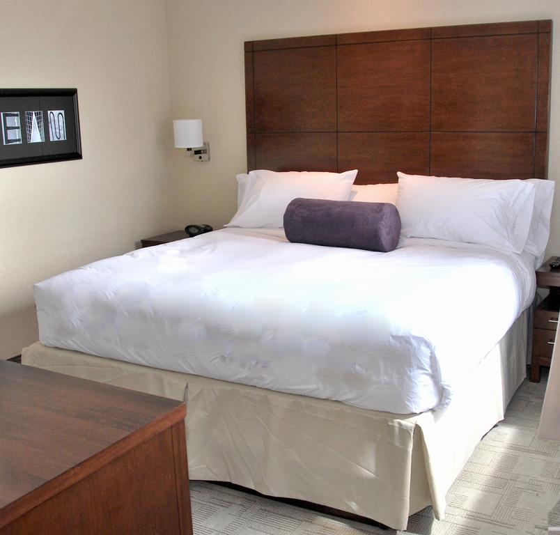 Days Inn By Wyndham Regina Airport West Eksteriør billede